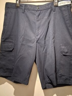 Cintas Men's Comfort Flex Cargo Shorts Size 36